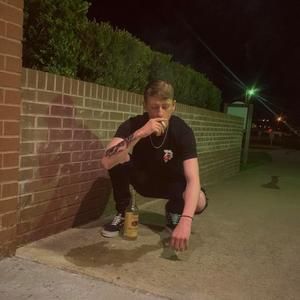 Meet your Posher, Tyler